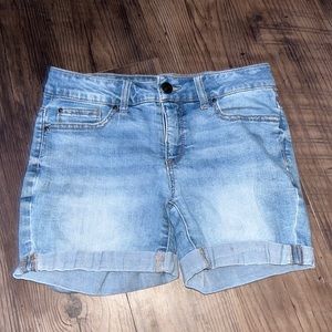 Jean shorts - like new